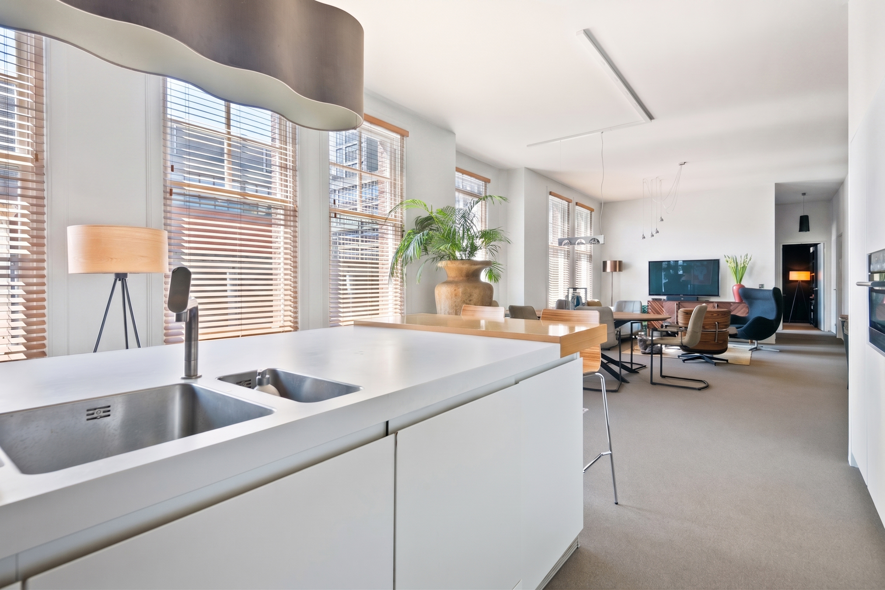 Stijlvol wonen in het bruisende stadscentrum! - foto 2