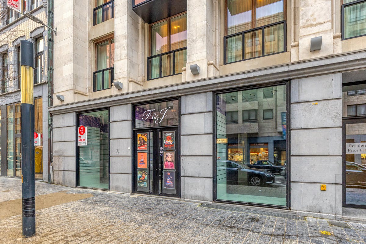 Propriété commerciale unique à vendre au cœur de Courtrai - photo 2