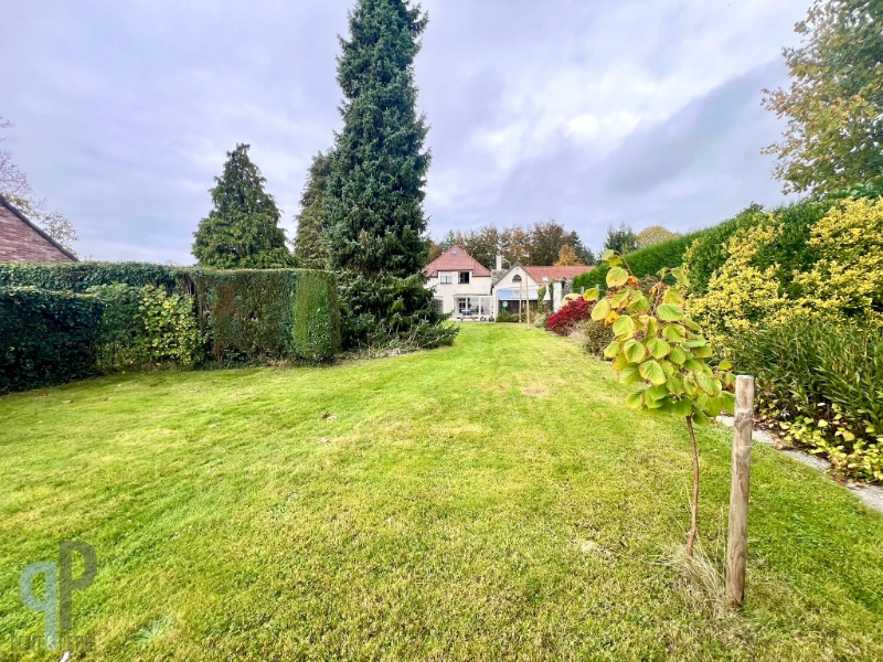 Gedeeltelijk gerenoveerde open bebouwing op 2068 m² - photo 4