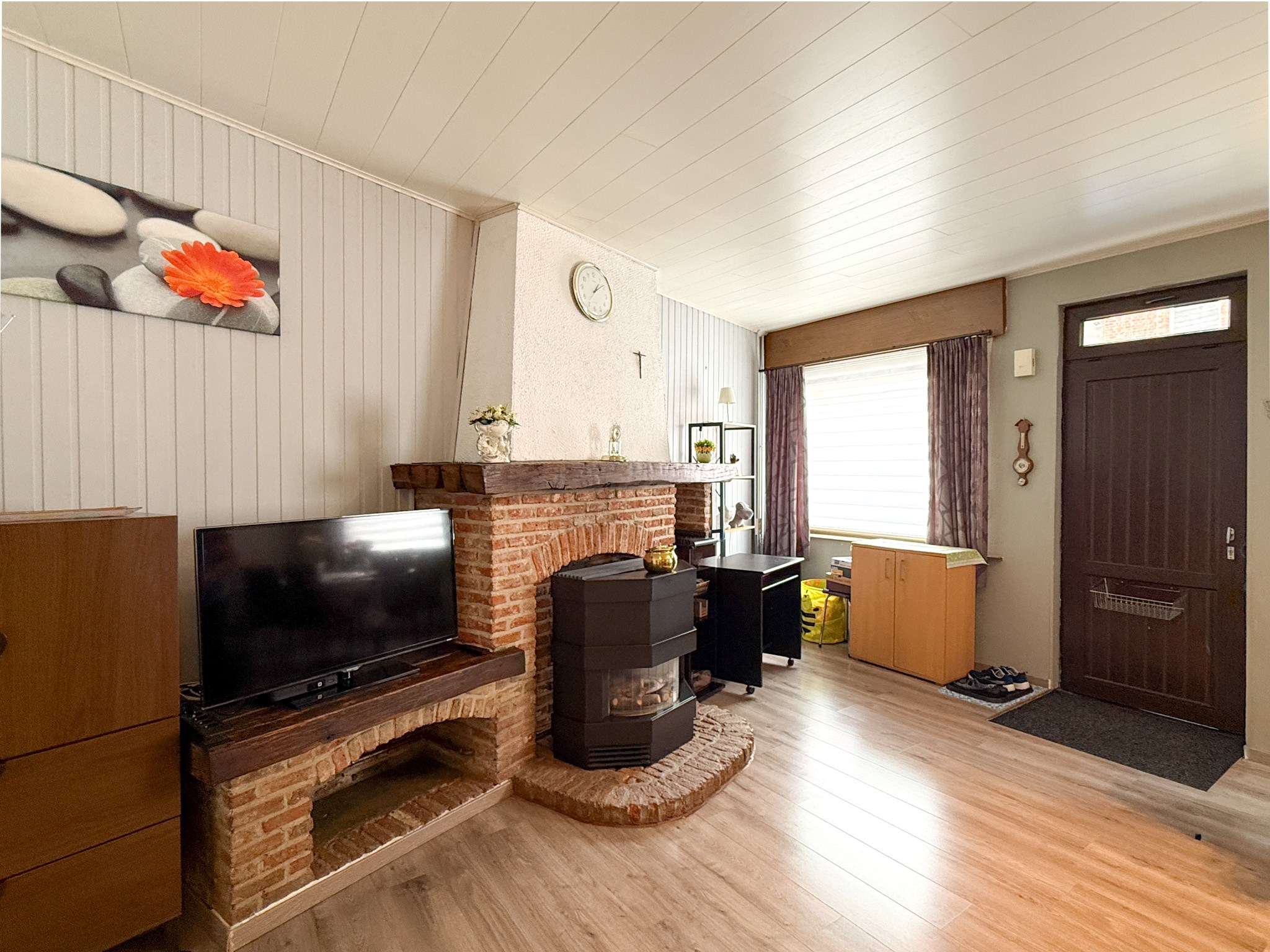 Woning met drie slaapkamers en garage te koop in het hartje van Beveren - foto 5