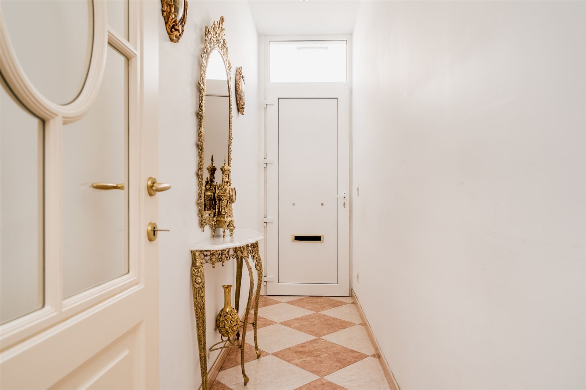 Instapklare woning met 3 slpks nabij station. - foto 3