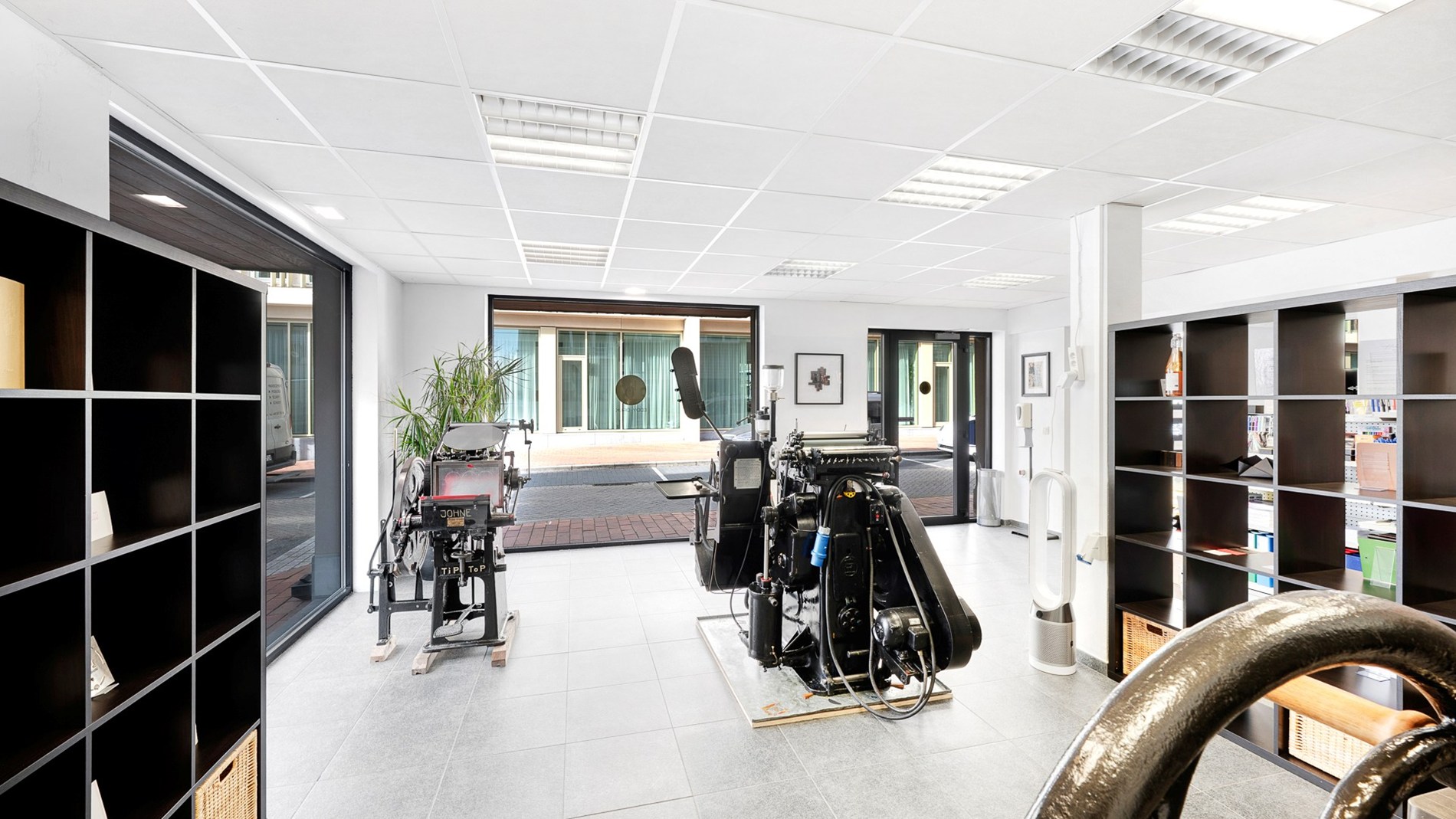 Commercial for sale in Heist-Aan-Zee - photo 4