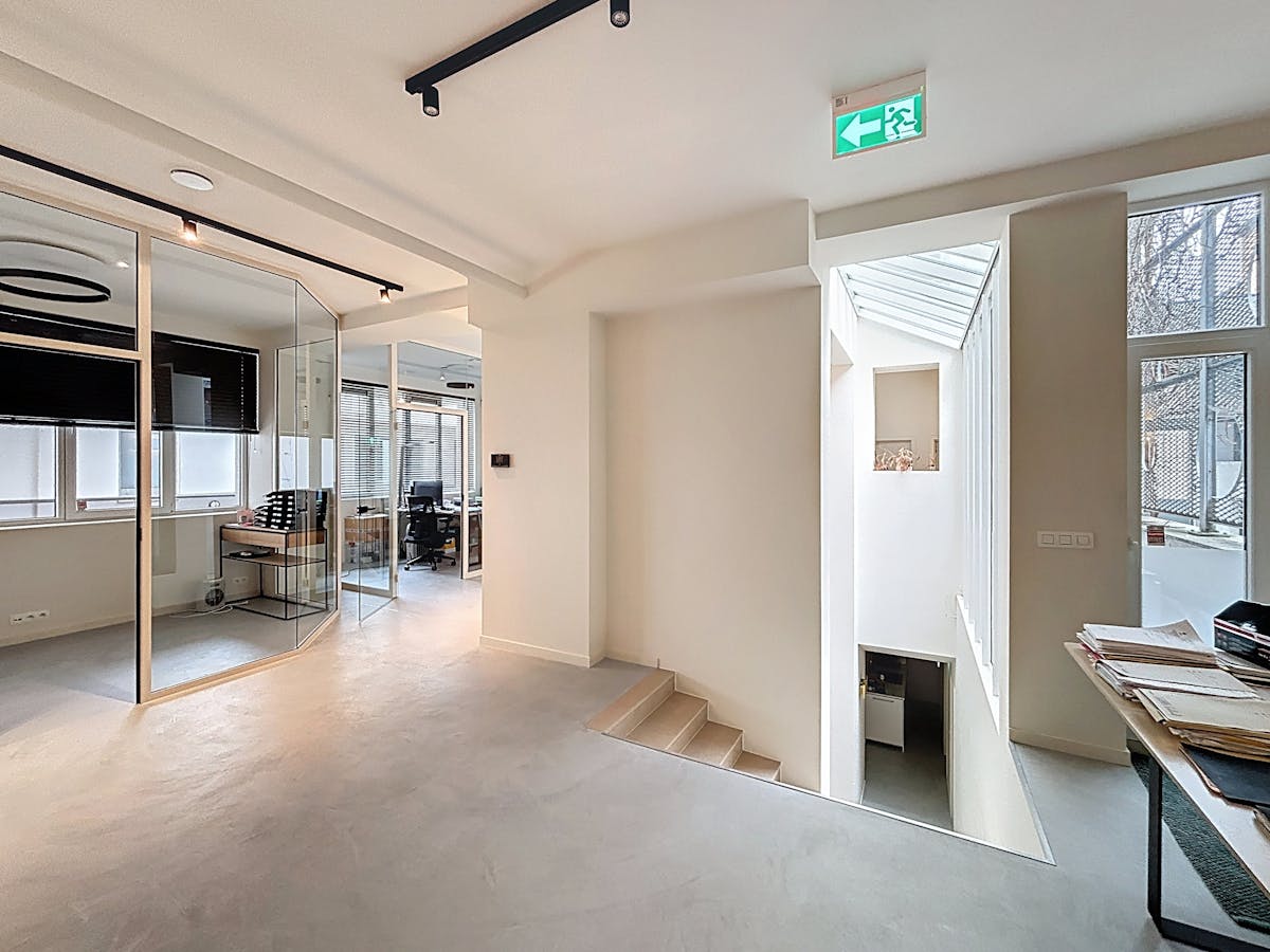 Moderne en ruime kantoorruimte – 170 m² + 4 parkeerplaatsen - foto 5