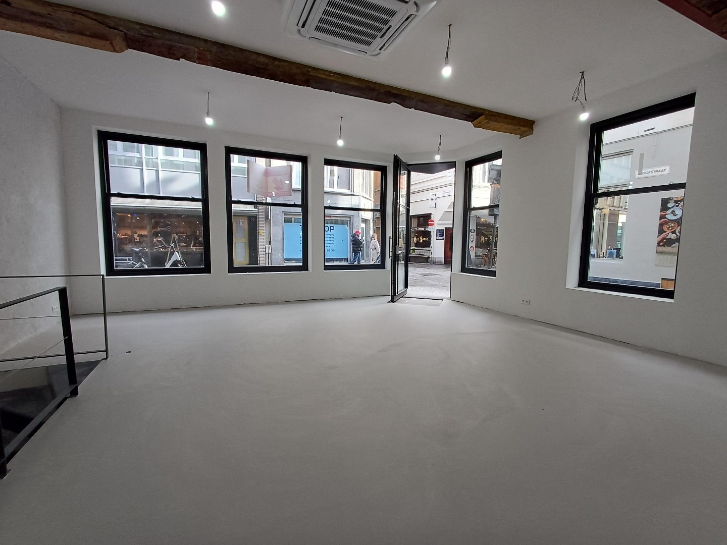Commercieel te huur in Antwerpen - foto 3