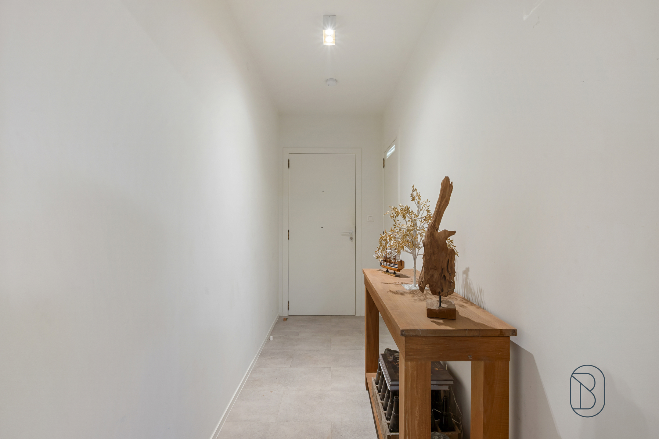 Instapklaar gerenoveerd appartement met garage - foto 5