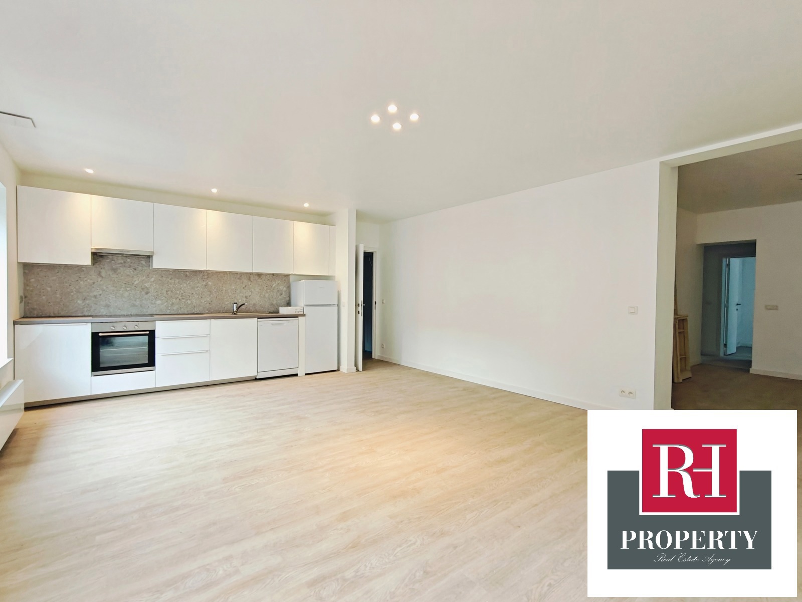 Apartment for rent in Uccle with 2 bedrooms - photo 1