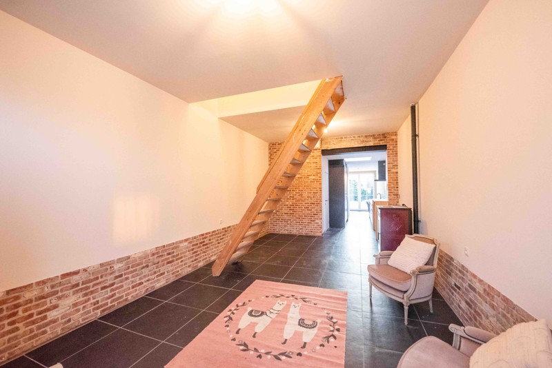 Modern gerenoveerde woning met 2 slaapkamers - foto 4