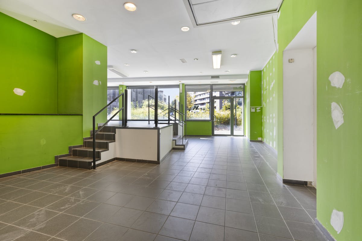 Commerciële ruimte van 428m2 in hartje Hasselt - foto 4