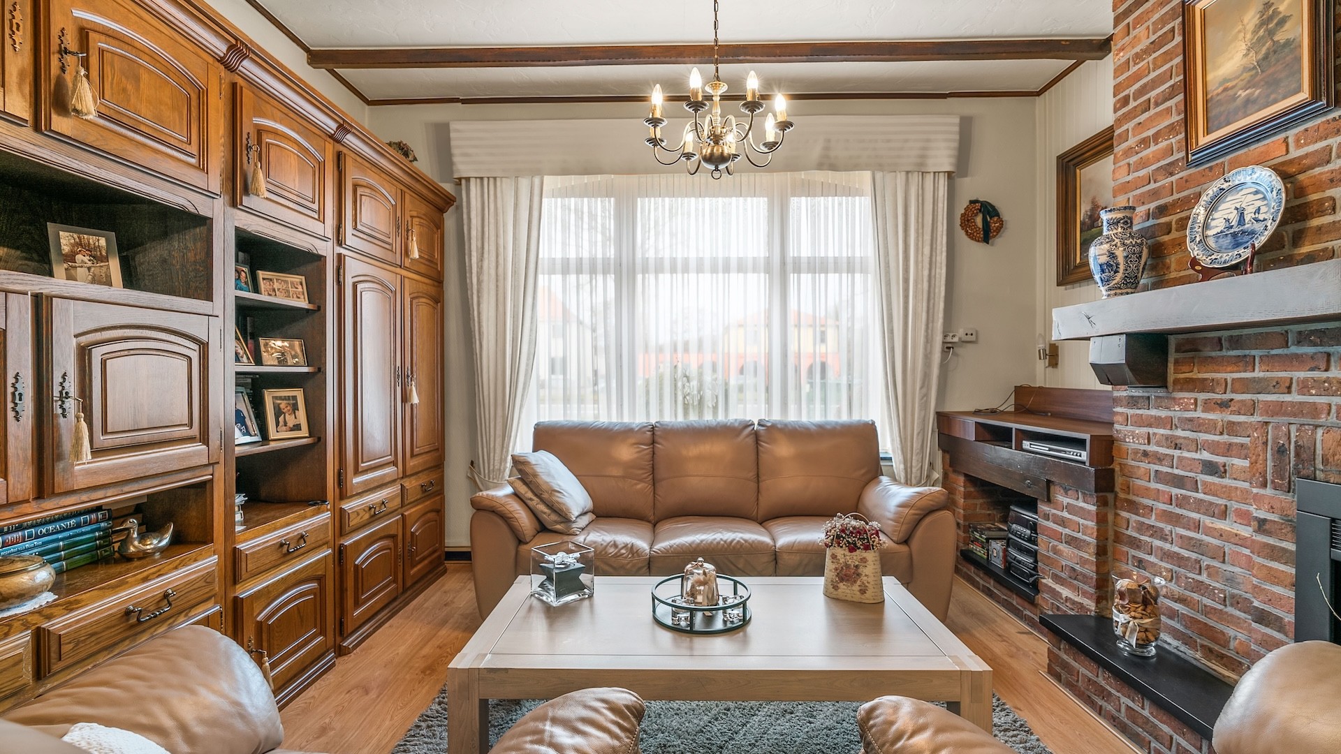 Te renoveren woning (G.B.) met 3 slpkrs  te Genk - foto 3