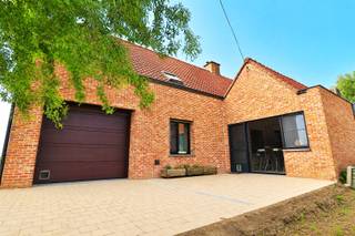 House for sale in Moorslede