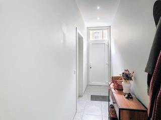 Deze leuke rijwoning vinden we terug in de Casselstraat in Poperinge, die de verbinding vormt tussen de Grote Markt en de ring. Alle...