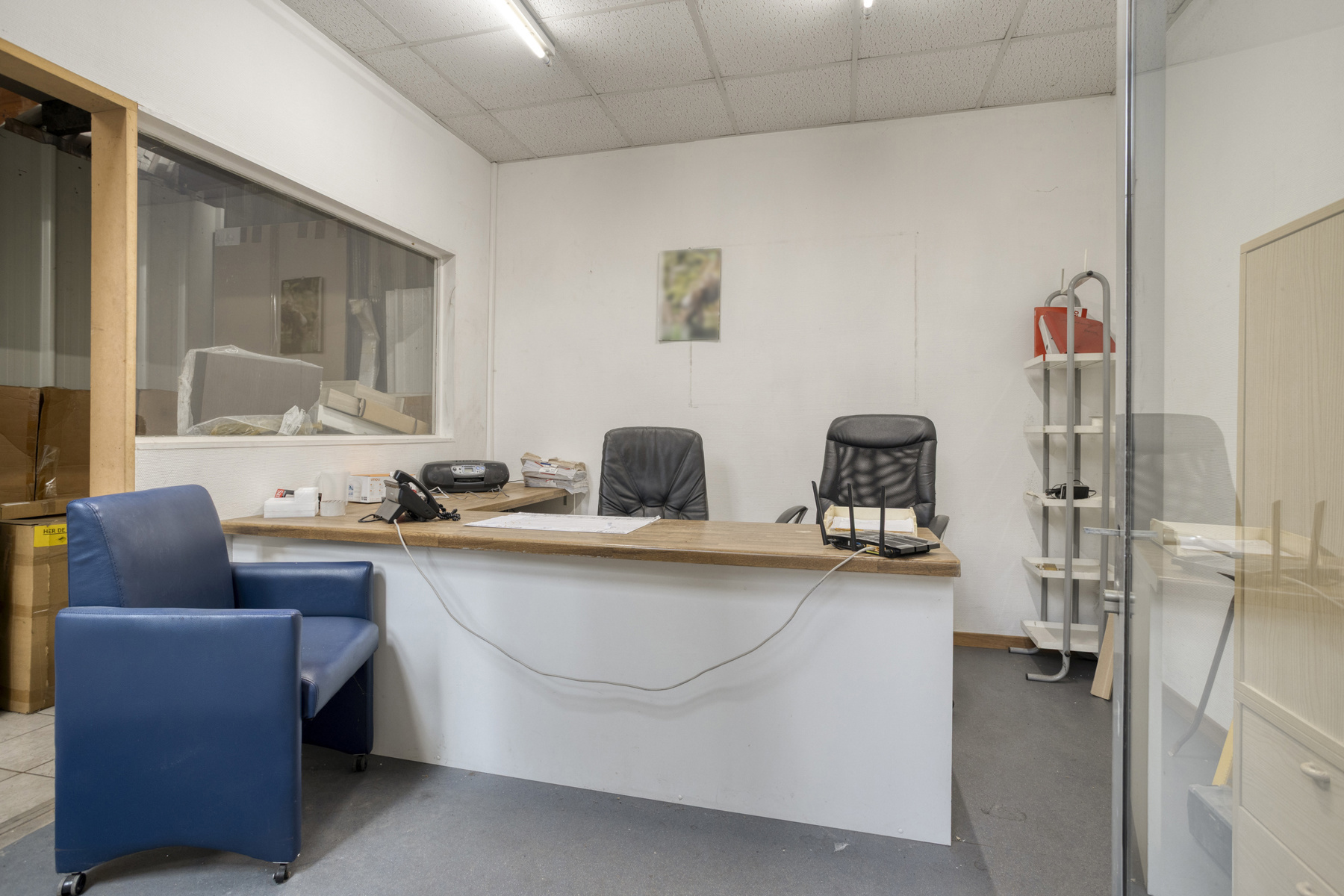 Centraal magazijn / opslagruimte 350 m² te huur in Roeselare - foto 5