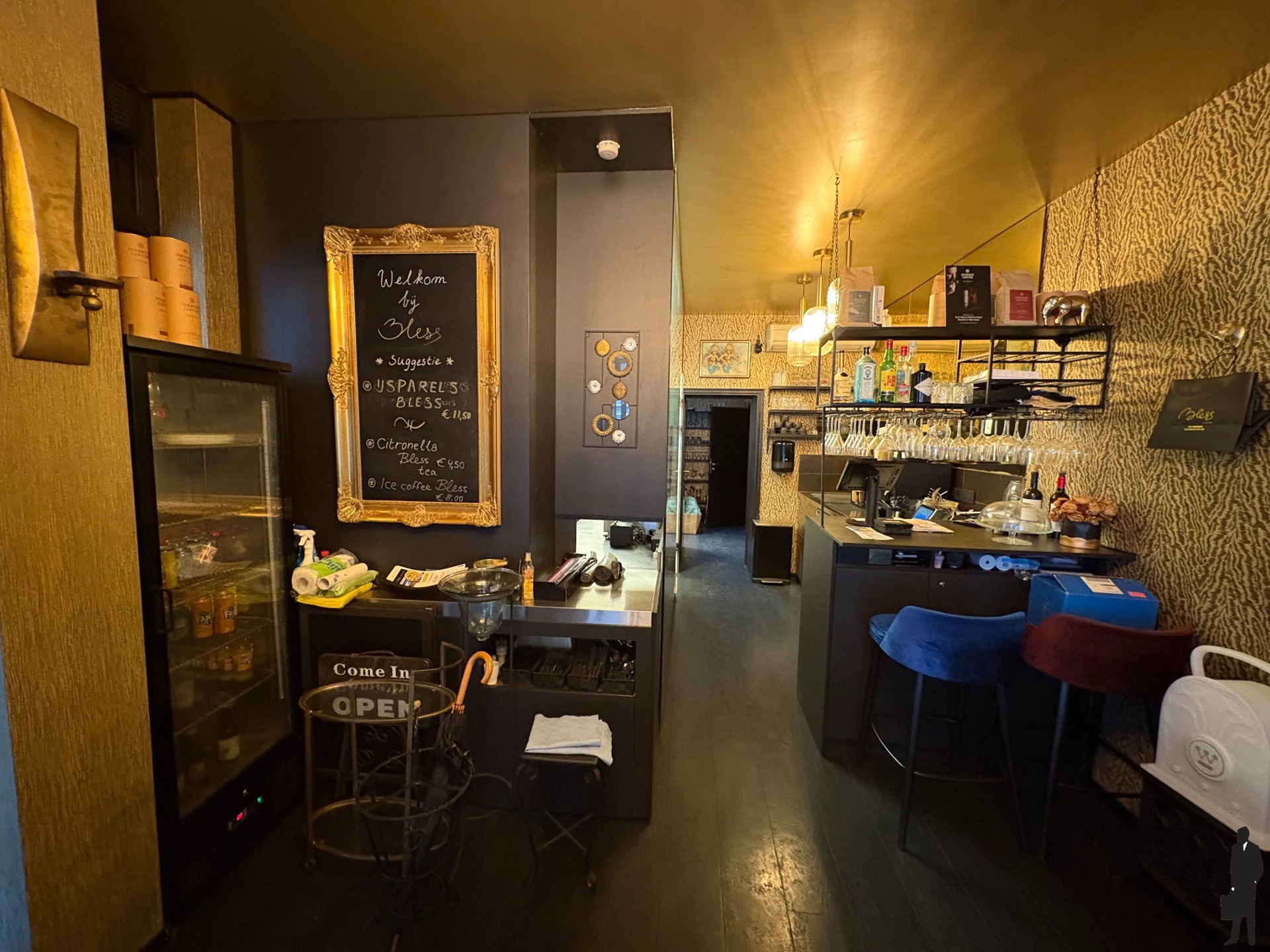 Op een zeer goede locatie gelegen, A1 ligging, winkelruimte/handelszaak van ca. 60m² in het centrum van Brasschaat! - foto 5