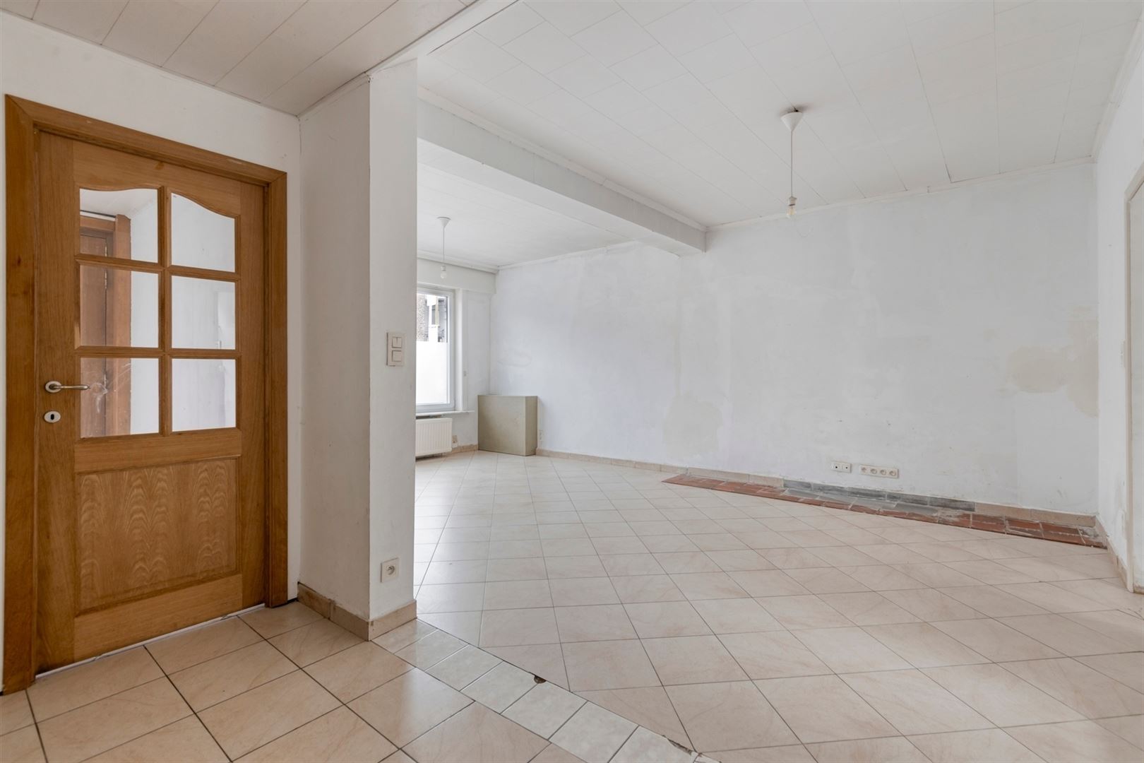 Gezellig woning met tuin, dubbele garage en oprit - foto 5