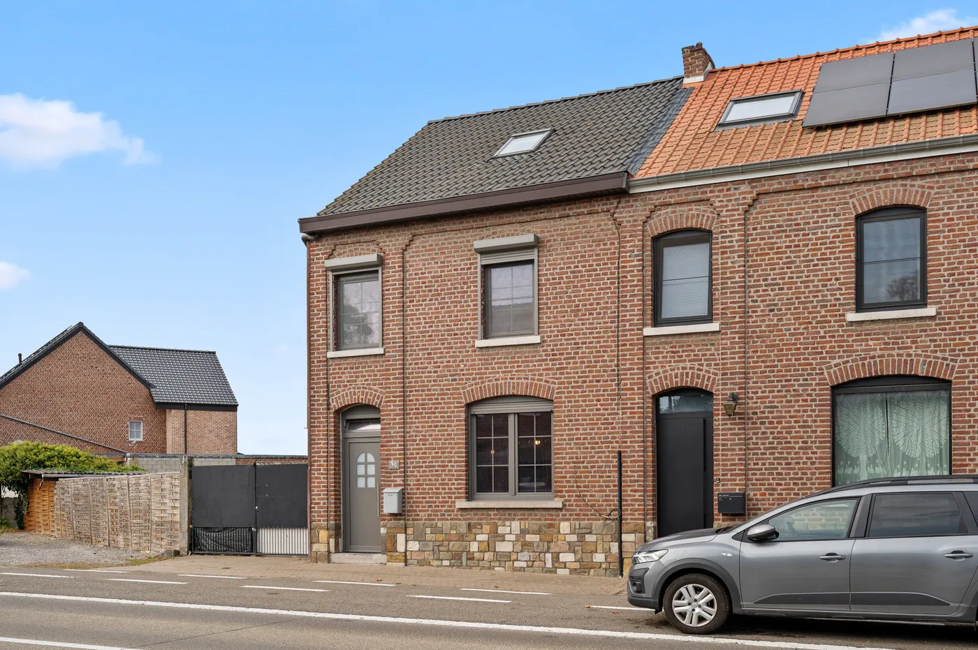 Ruime op te frissen woning in Bunsbeek met 3/4 slaapkamers, grote tuin en 12 parkeerplaatsen - foto 4