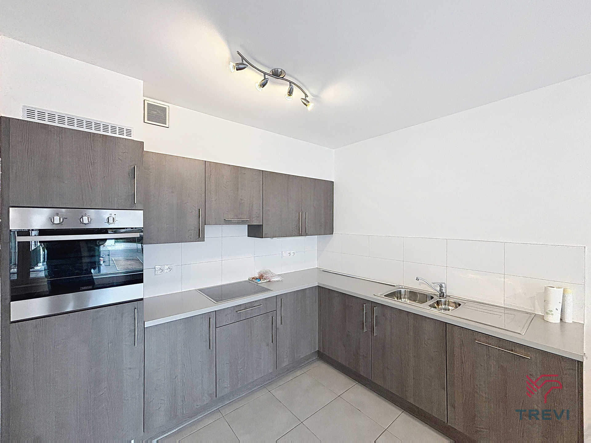 Apartment for rent in Schaerbeek with 1 bedroom - photo 5