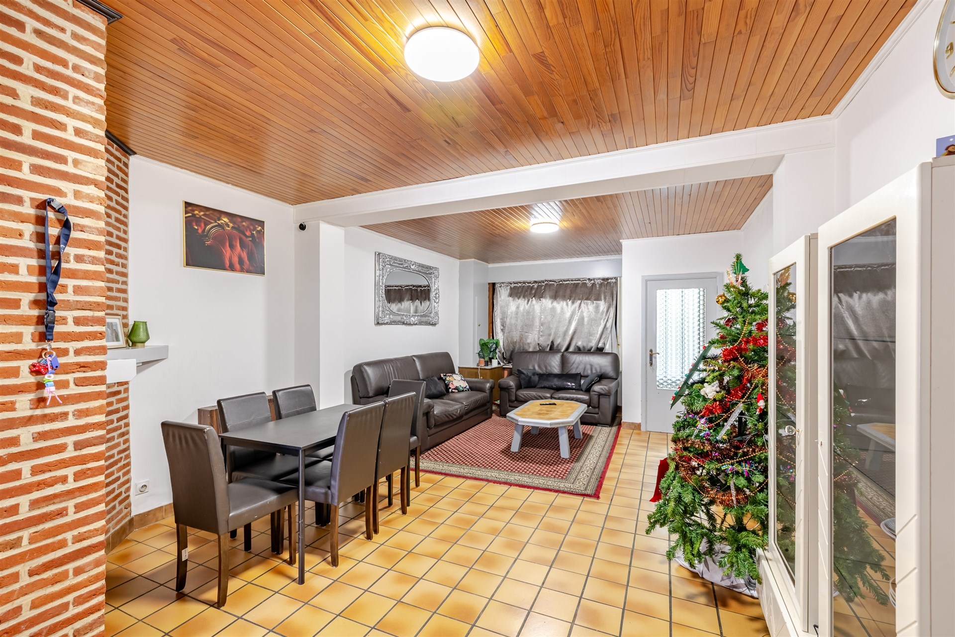 Rijwoning met 4 mogelijke slaapkamers tussen Varkensmarkt en OLV-ziekenhuis - foto 2