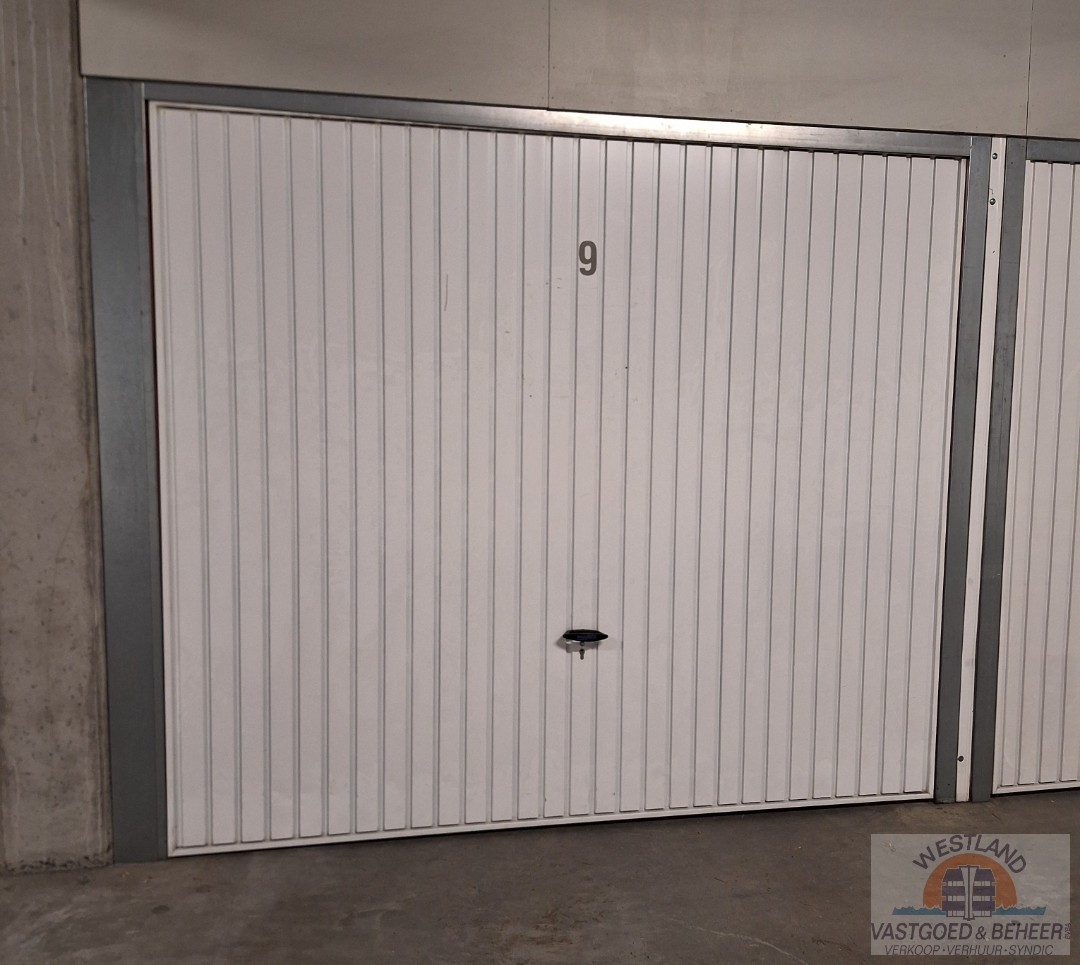 Garagebox in ruime afgesloten ondergrondse parking - foto 4