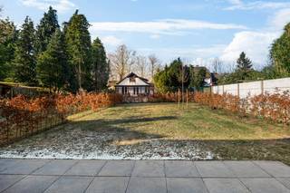 Halfopen nieuwbouwwoning met 3 à 4 SLPKS en grote tuin in Kapellen!Deze prachtige BEN-woning is rustig doch centraal gelegen in Kapellen. Echter is...