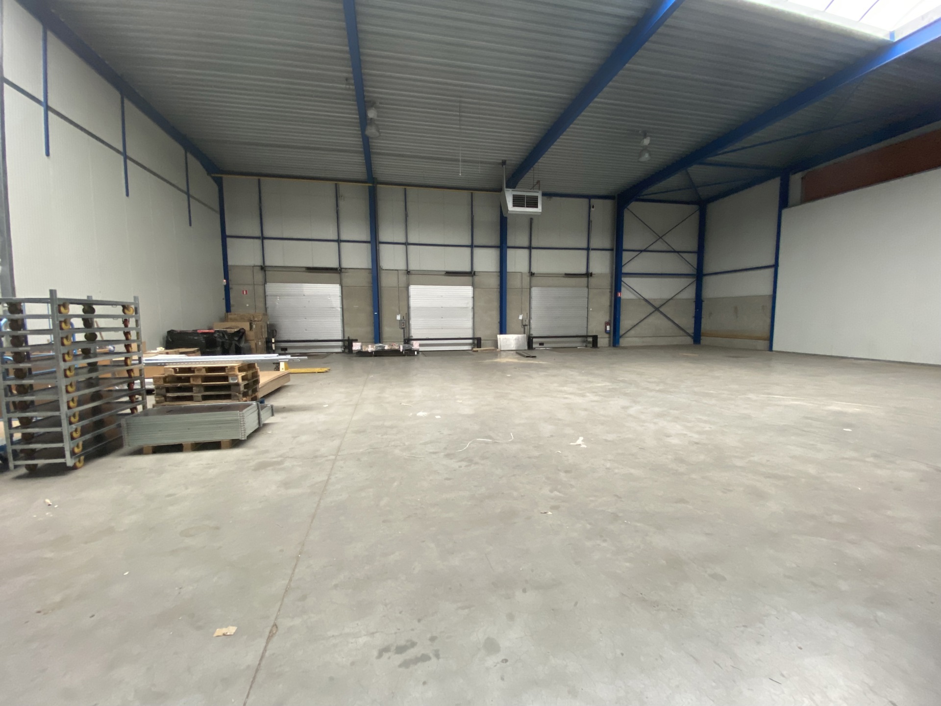 Opslagruimte 9.217 m² te huur in Sint-Niklaas - foto 2