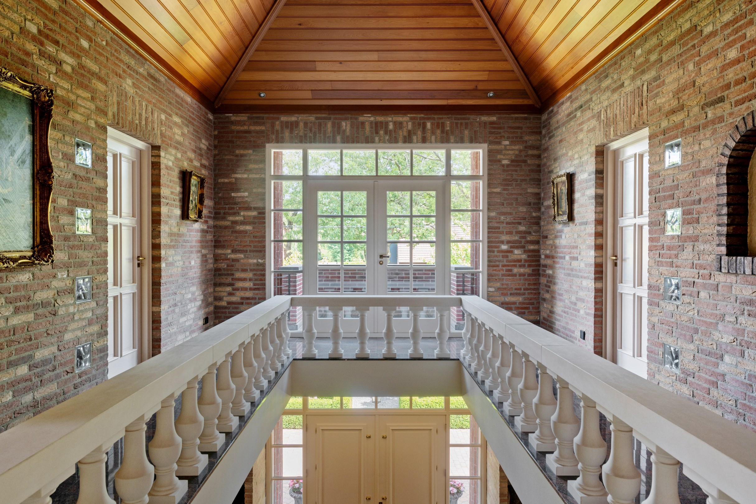 Exclusieve en majestueuze villa op een uitzonderlijk domein van 3.241 m² - foto 4