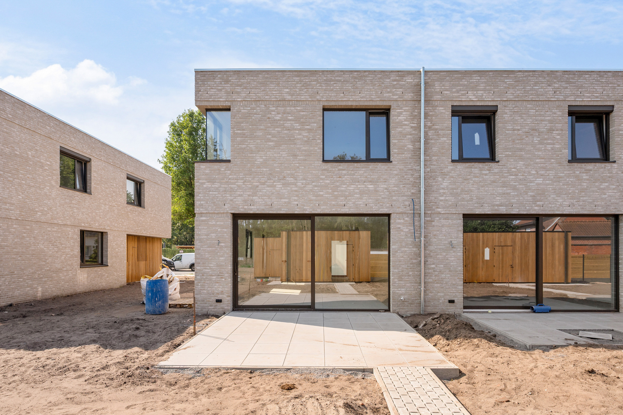 Linkse woning - woning 5 - lot E - Energiezuinige BEN-nieuwbouwwoning met 3 slaapkamers, staanplaats en zonnige tuin - foto 4