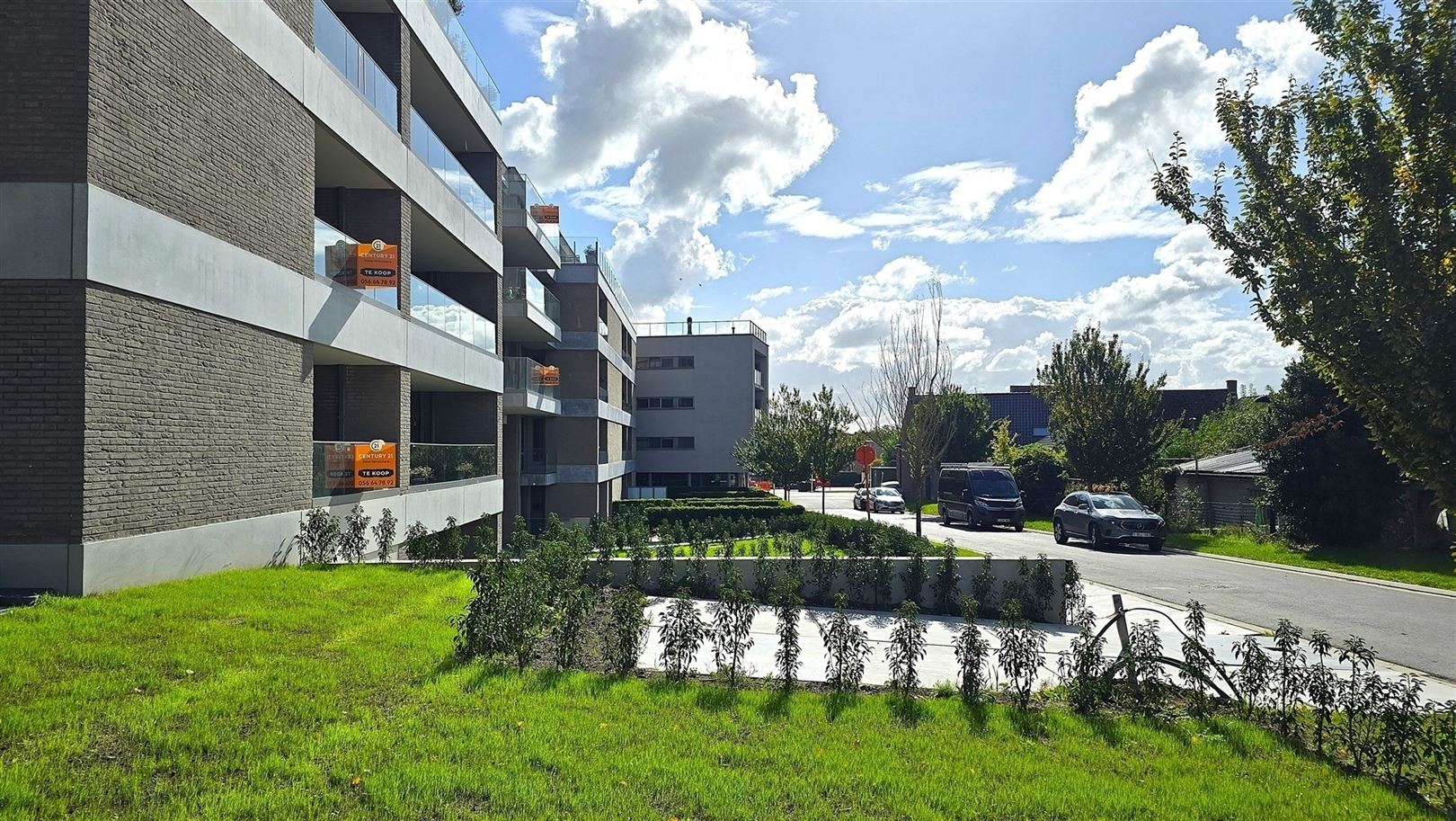 Zeer ruime appartementen met grote terrassen en 2 garages - foto 3