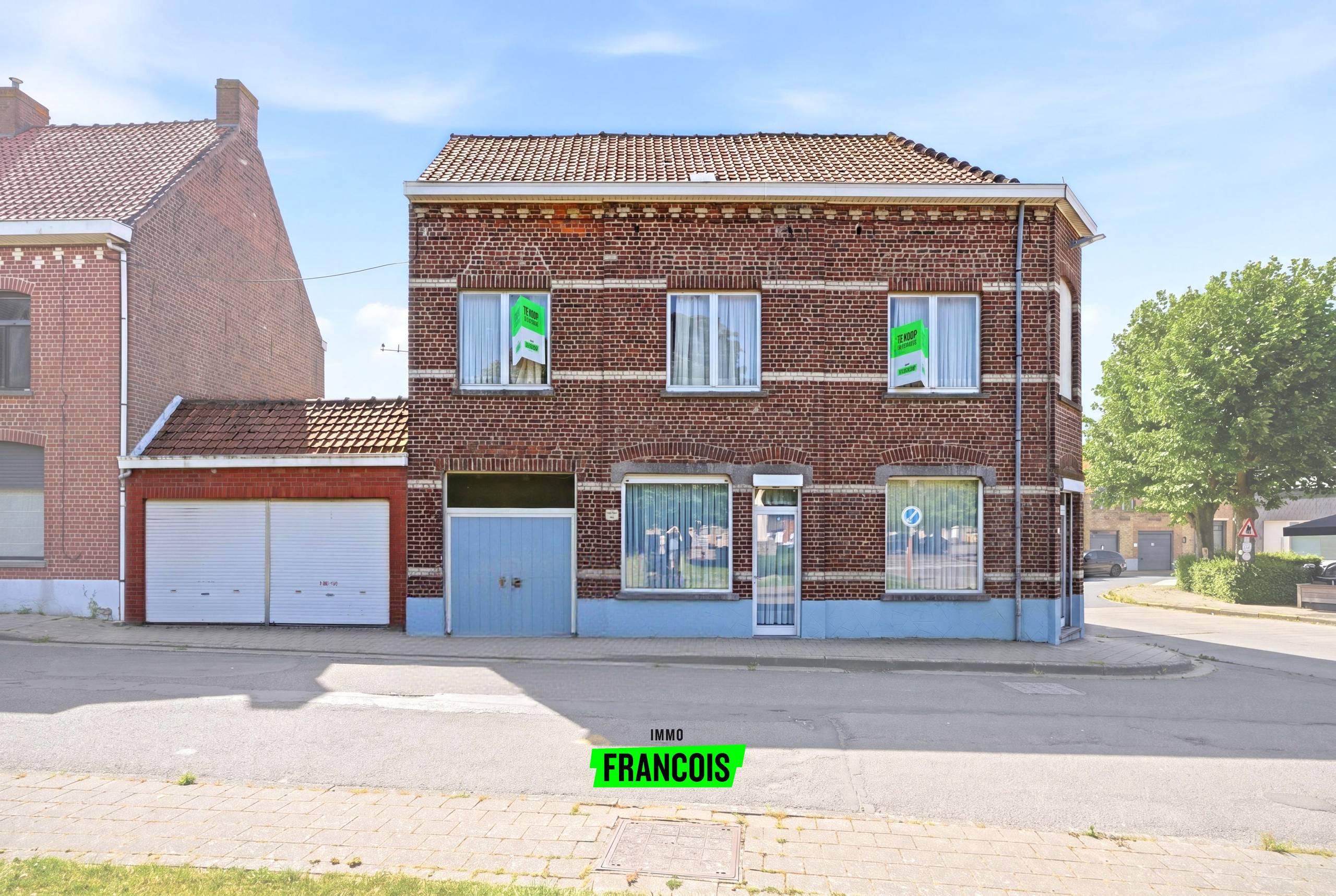 Ruime hoekwoning met potentieel te koop in Nieuwkerke! - foto 2