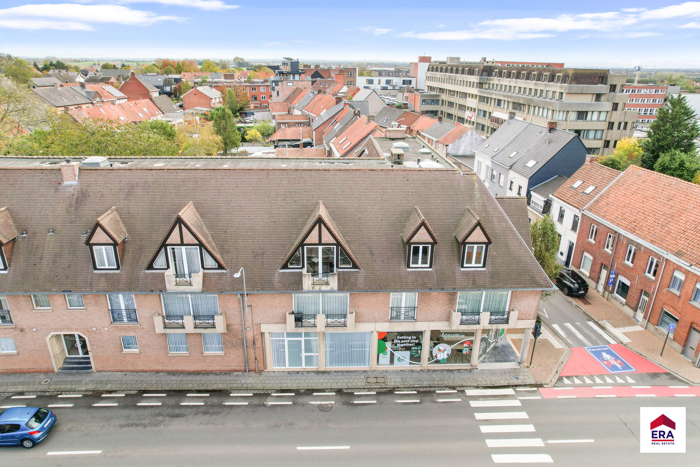 Verzorgd appartement met groot terras en garage in Tielt! - foto 4