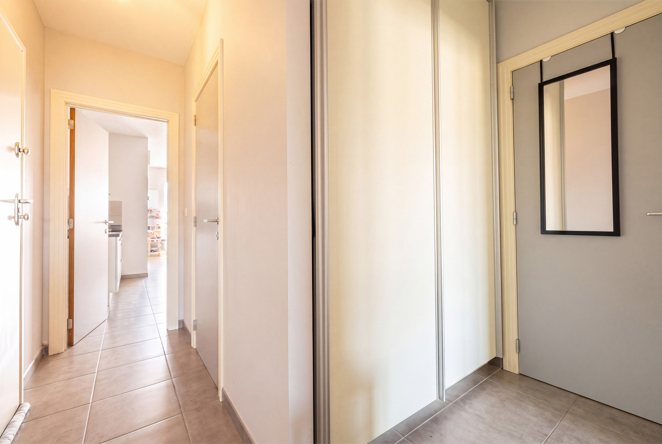 Appartement met 2 slaapkamers + Parking - foto 5
