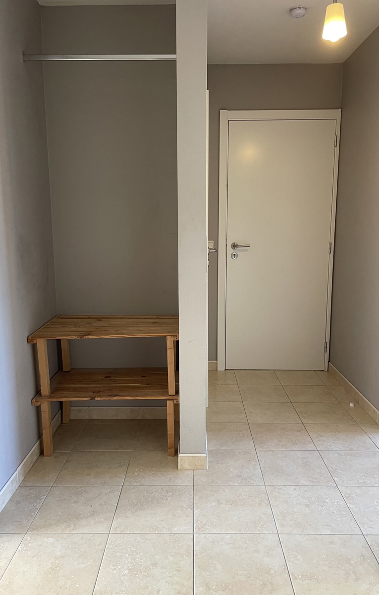 Twee-slaapkamerappartement te huur in Denderleeuw - foto 2