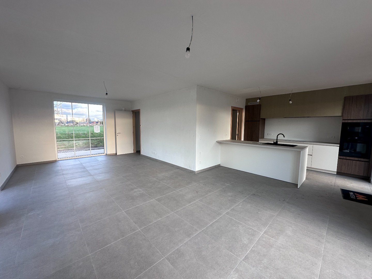 Pas opgeleverde nieuwbouwwoning op toplocatie in Evergem - foto 2