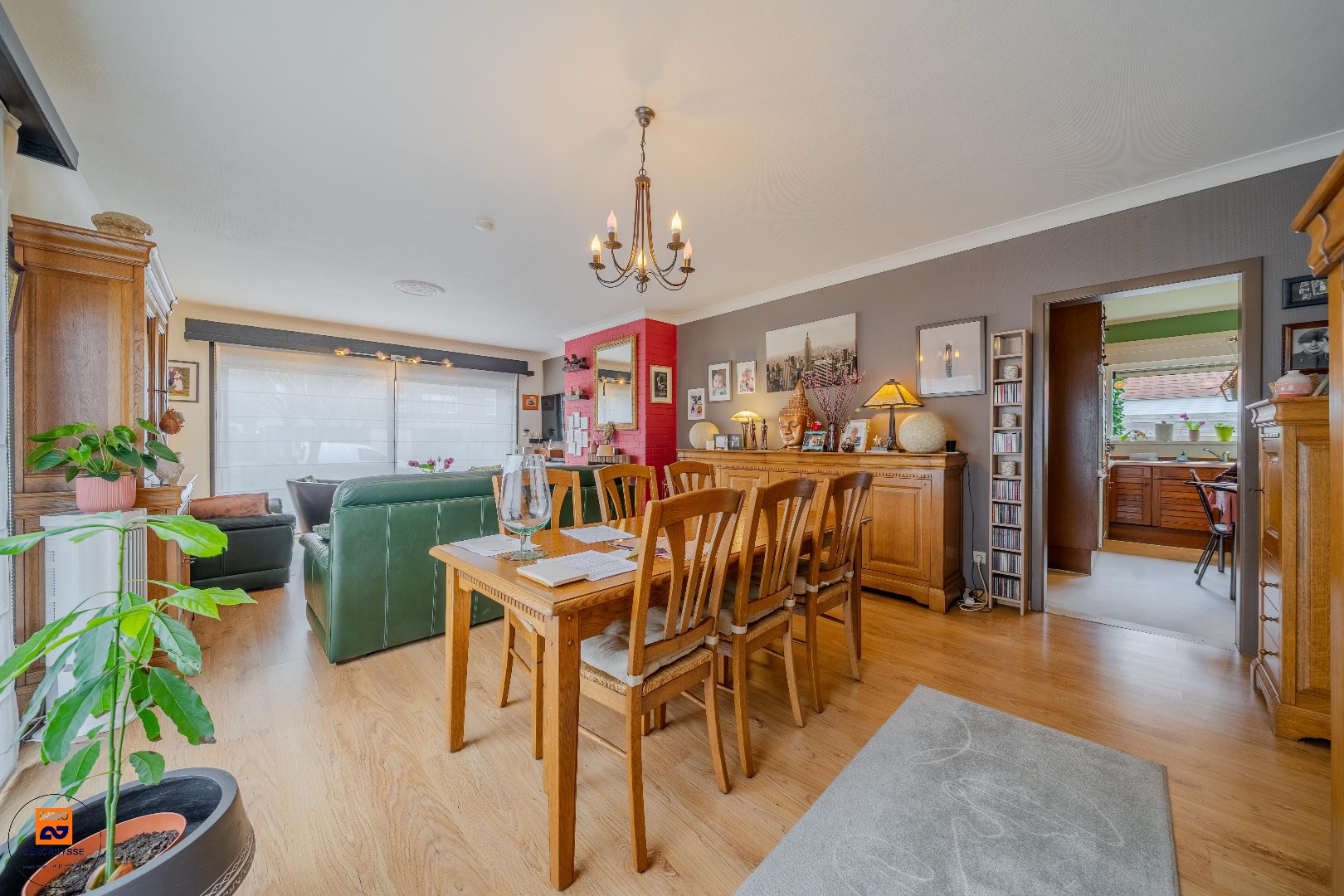 Sfeervol en rustig gelegen bungalow in een rustige woonwijk te Evergem - foto 4