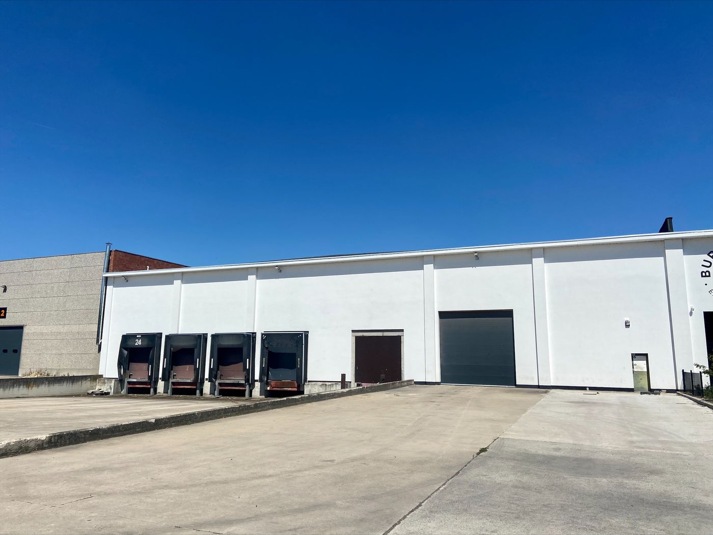 6.547 m² logistieke loods nabij Brusselsesteenweg en E19 - foto 1