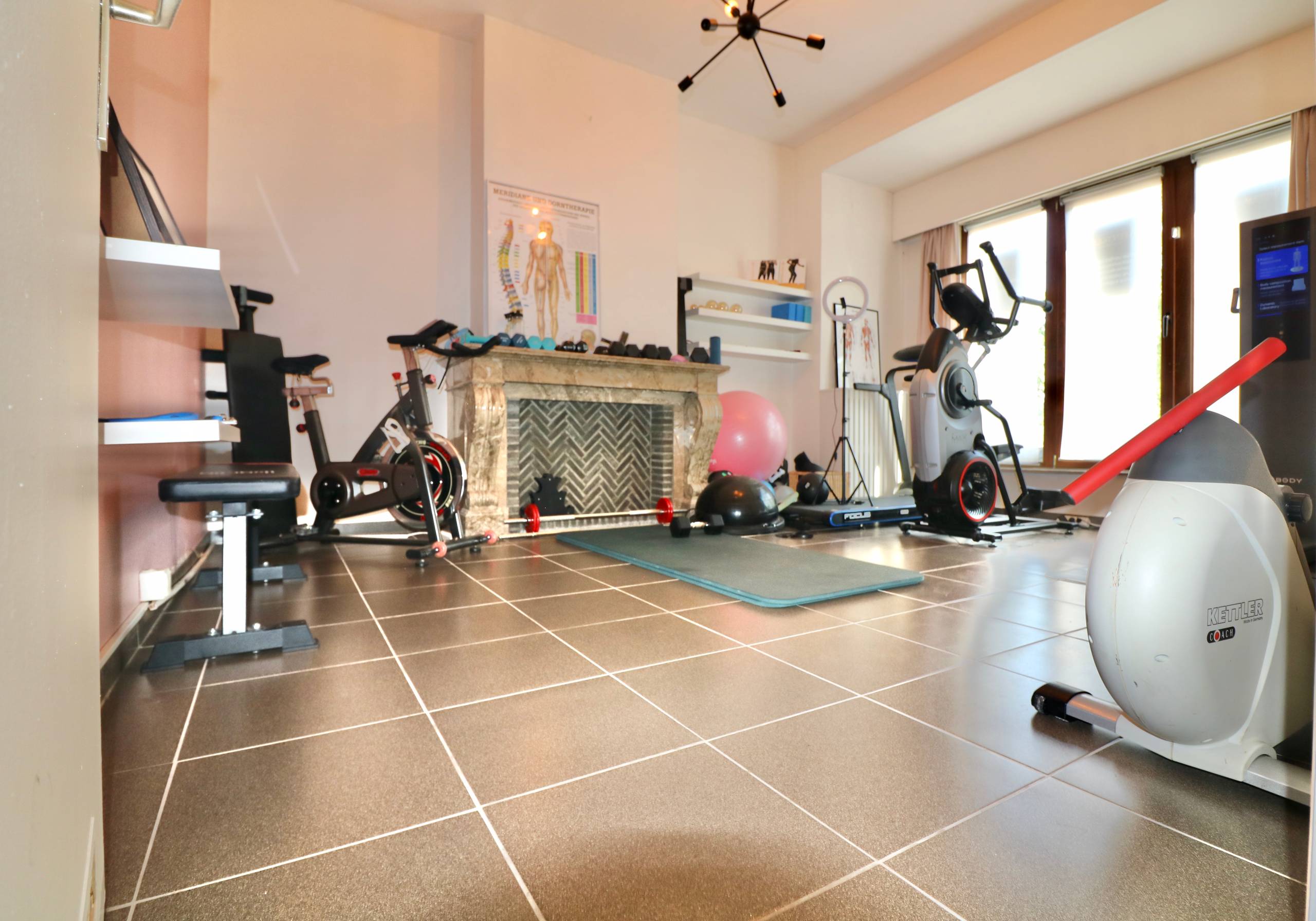 Centraal gelegen praktijkruimte van 20 m2 voor 375 EUR/mnd - foto 5