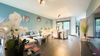 Bij ImmoFusion 7/7 “open huis” : klik op onze 3D-TOUR. <br />Ervaar vastgoed alsof je er zelf doorloopt!<br /><br />Deze verzorgde woning, gebouwd in 2012, is gelegen in een rustige en kindvriendelijke omgeving in het Suskahof 16 te Heusden-Zolder. De woning beschikt over drie volwaardige slaapkamers en biedt een praktische indeling met veel natuurlijk licht.<br />Dankzij de dubbele beglazing geniet u van een aangenaam wooncomfort en een goede energieprestatie. Op een perceel van 3 are 20 centiare beschikt de woning over een onderhoudsvriendelijke buitenruimte, ideaal voor gezinnen of koppels die op zoek zijn naar comfortabel wonen.<br />De ligging combineert rust met een goede bereikbaarheid van winkels, scholen, openbaar vervoer en belangrijke verbindingswegen. Woningen in deze buurt dateren veelal uit 2012 en bevinden zich in een gegeerde residentiële omgeving. <br />Een ideale eigendom voor wie op zoek is naar een instapklare woning met drie slaapkamers op een rustige locatie.<br /><br />Pluspunten:<br />- Recente woning (2012) <br />- 3 slaapkamers <br />- Drievoudige beglazing <br />- Energiezuinig <br />- Rustige, kindvriendelijke buurt <br />- Onderhoudsvriendelijk perceel van 3a20ca <br />- Instapklaar <br />- Goede bereikbaarheid van winkels, scholen en invalswegen<br /><br />Maatregelen opgenomen in het Maatregelenregister: nee<br /><br />Voor een afspraak of meer info, bel ons op 078/78.78.70, of kom gewoon binnen op ons kantoor. Steeds welkom!