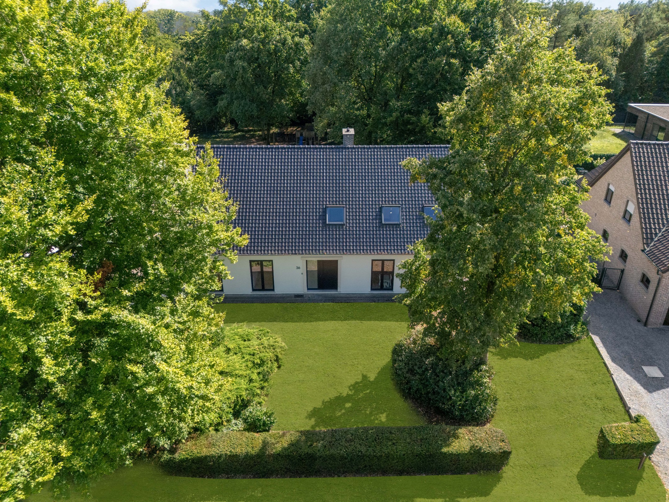 Energiezuinige villa met 6 slaapkamers en grote tuin in Lummen - foto 2