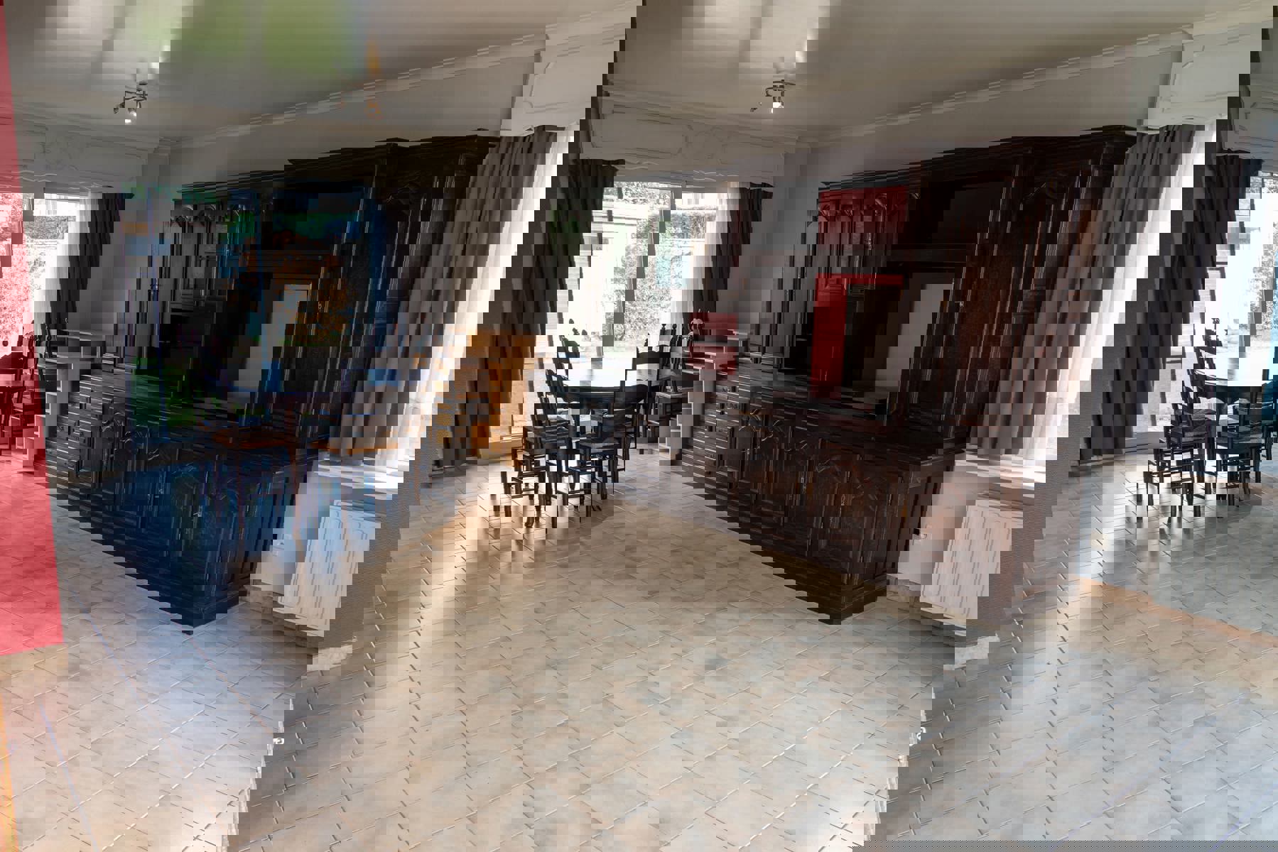 CHARMANTE FAMILIEWONING MET OPTIMALE LIGGING - foto 2