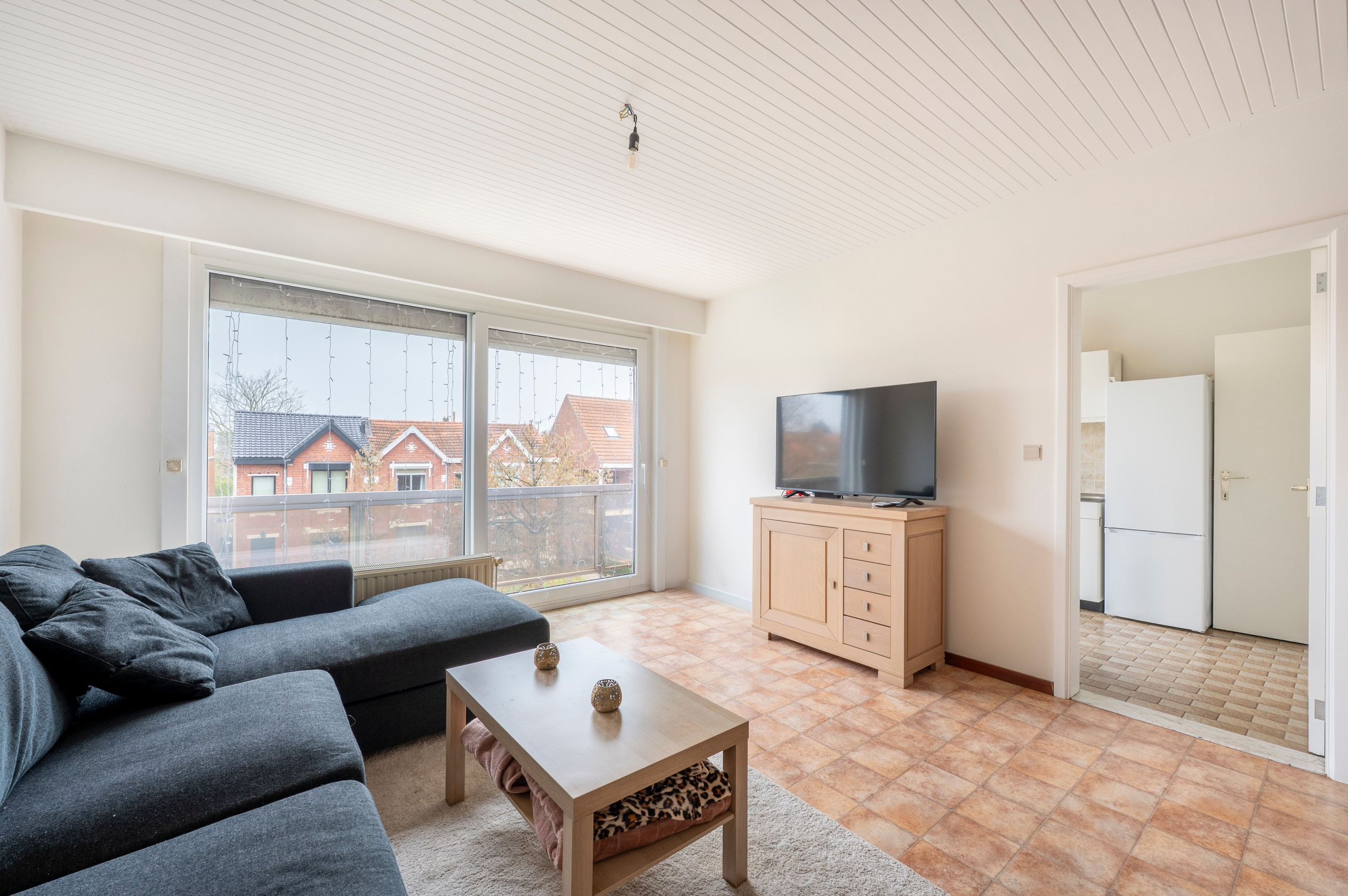 Twee slaapkamer appartement met garagebox in Mariaburg-Ekeren te huur! - foto 4
