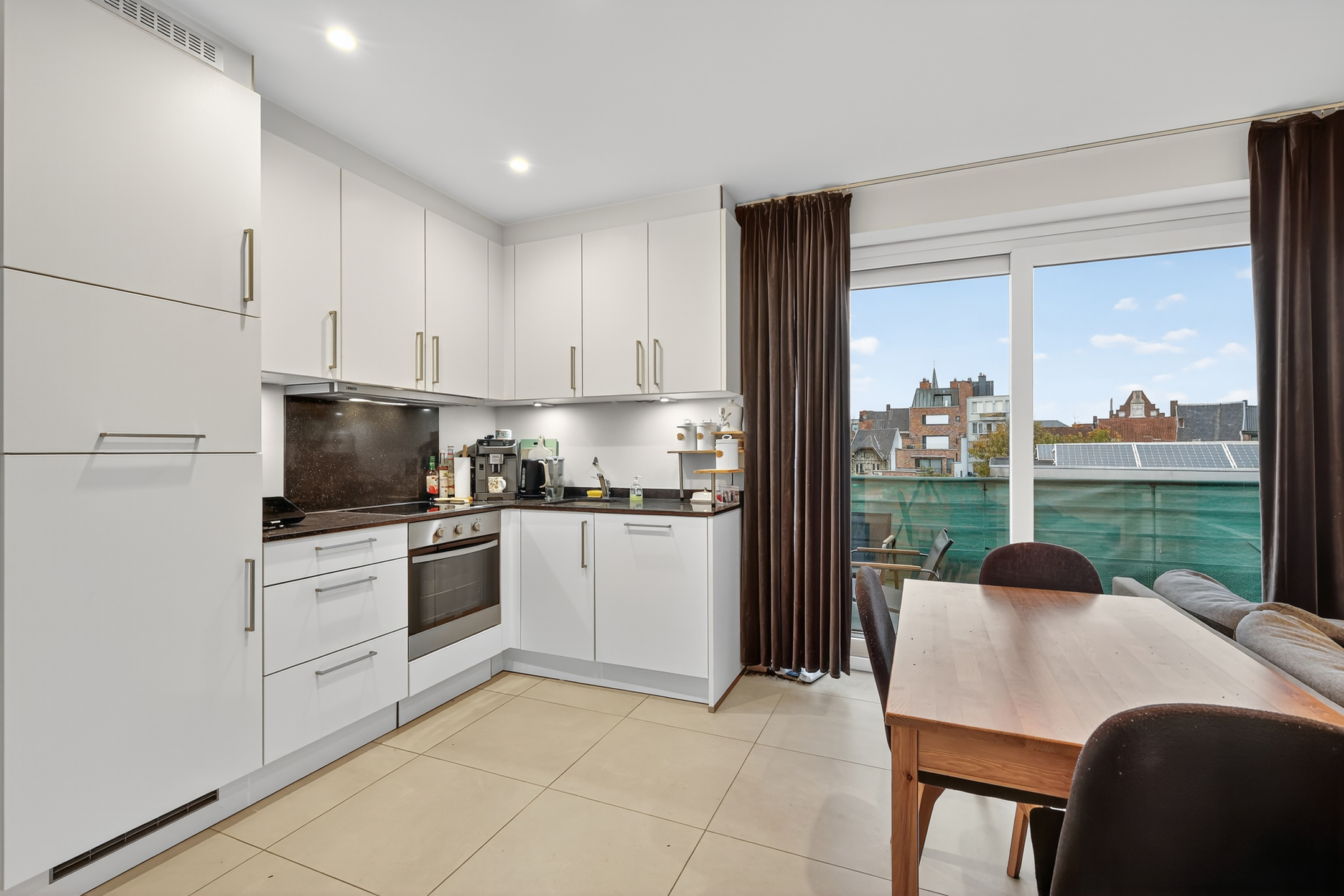 Centrum: appartement (+terras) voor starters of investeerders - foto 3