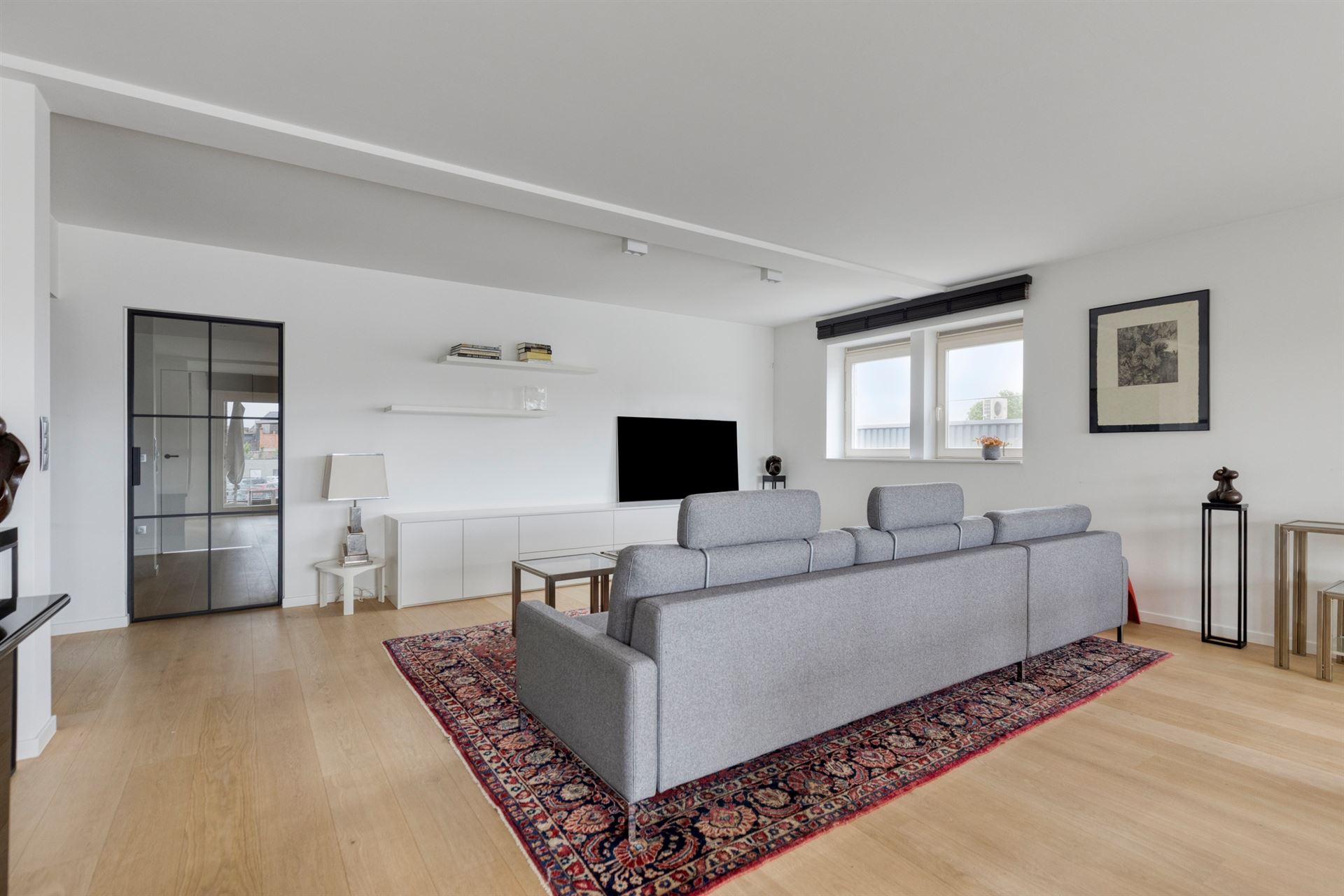 Appartement met 3 slaapkamers en 2 garages. - foto 5