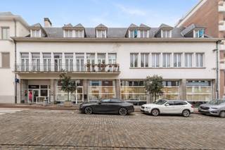 For sale: spacious 2-bedroom apartment of 150 m² in the very heart of TournaiLocated in the heart of Tournai, just a few steps from the Grand-Place,...