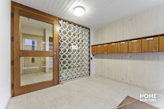 Ruim en lichtrijk appartement met 3 slaapkamers in het historische stadscentrum van Ieper, op slechts 2 minuten wandelen van de Grote Markt en...