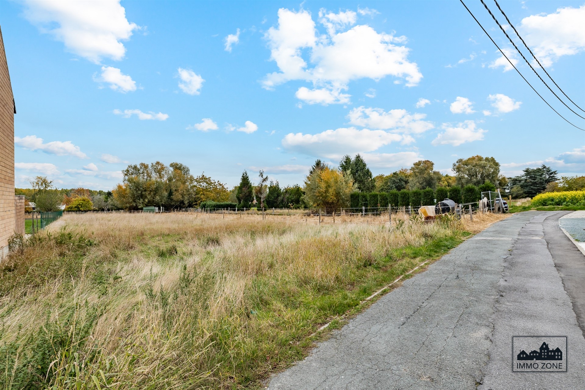 Bouwgrond met goedgekeurde vergunning - foto 3