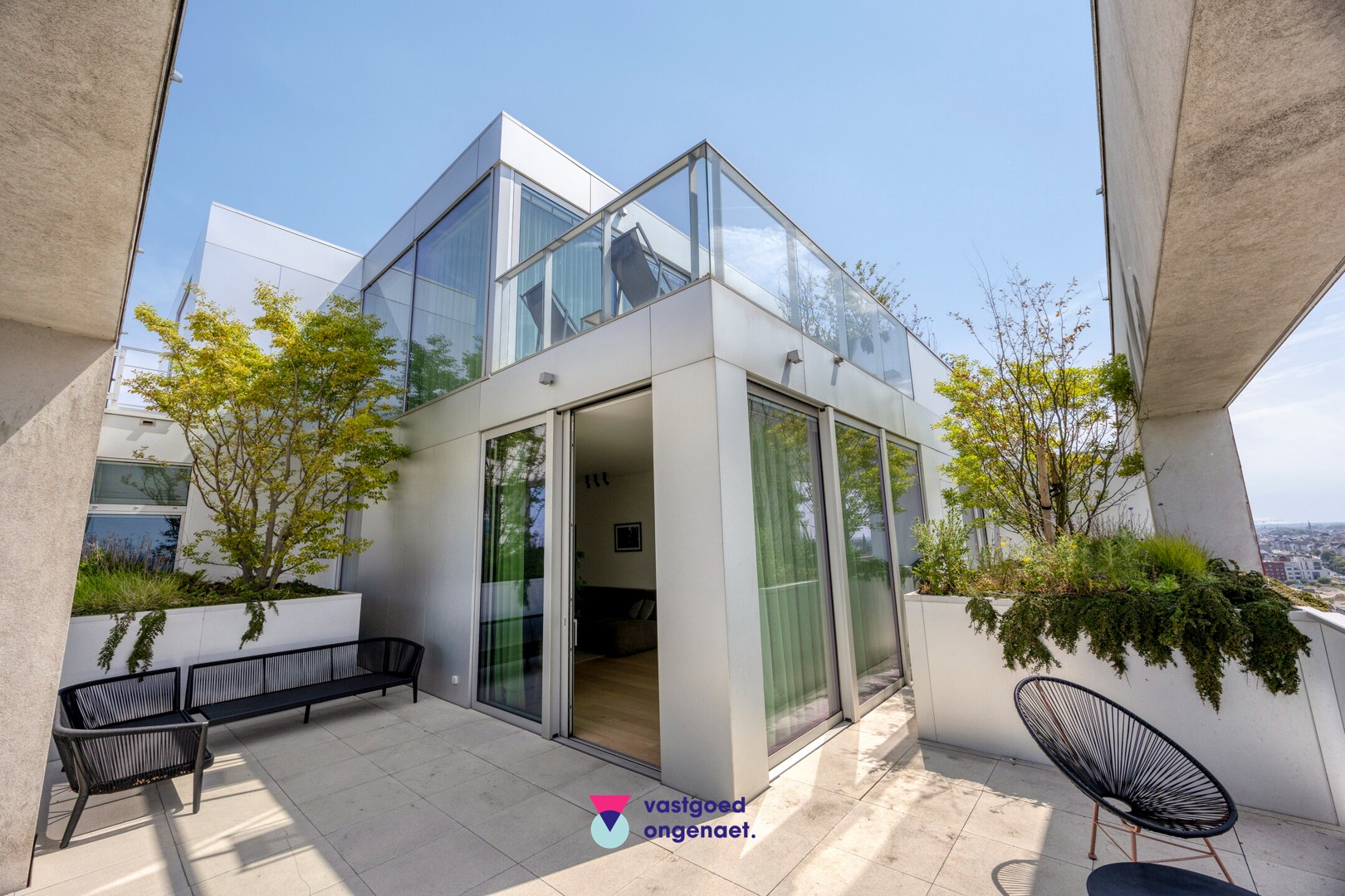 Exclusieve penthouse met zicht op water en stad - foto 4