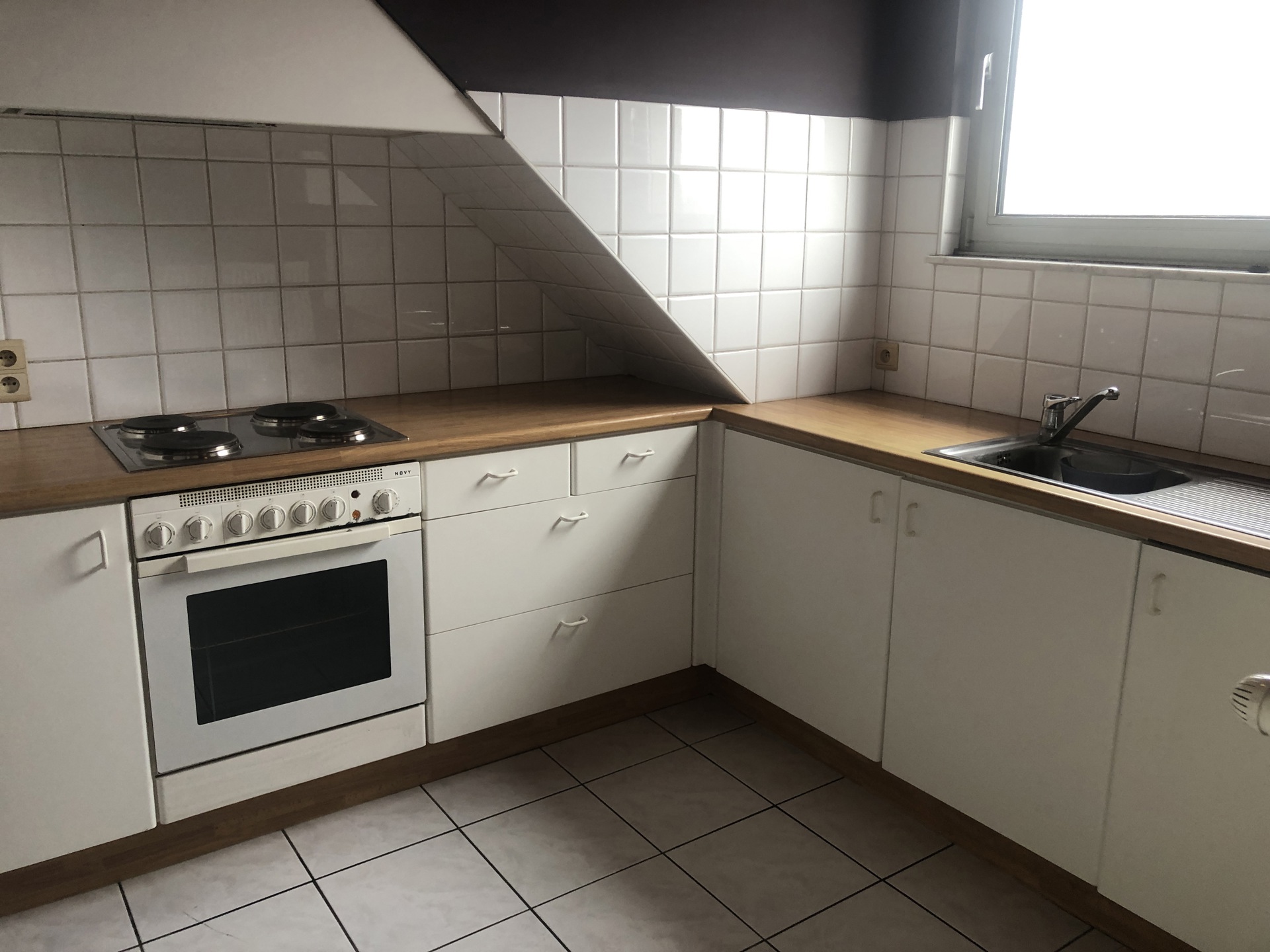 Mooi dakappartement, met lift, 1 slaapk., ruim terras en garage.  - foto 4