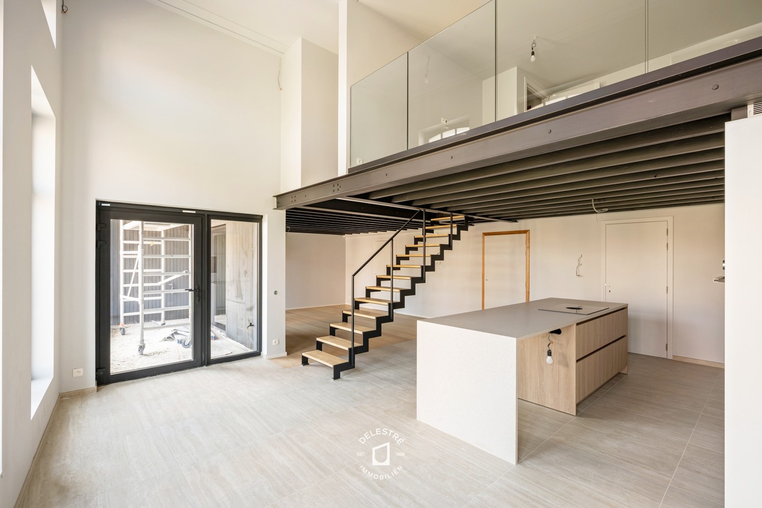 Exclusieve quasi-nieuwbouw 130 m² met privatieve lift en panoramisch uitzicht op de Grote Markt - foto 2