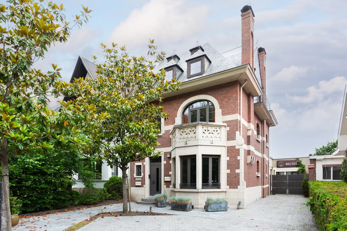 Architecturale woning met polyvalente ruimte - foto 1