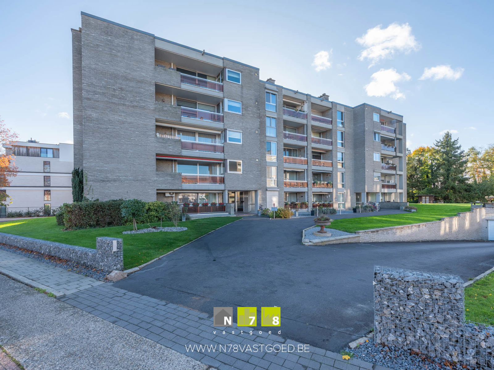 Apartment for sale in Maaseik with 2 bedrooms - photo 1