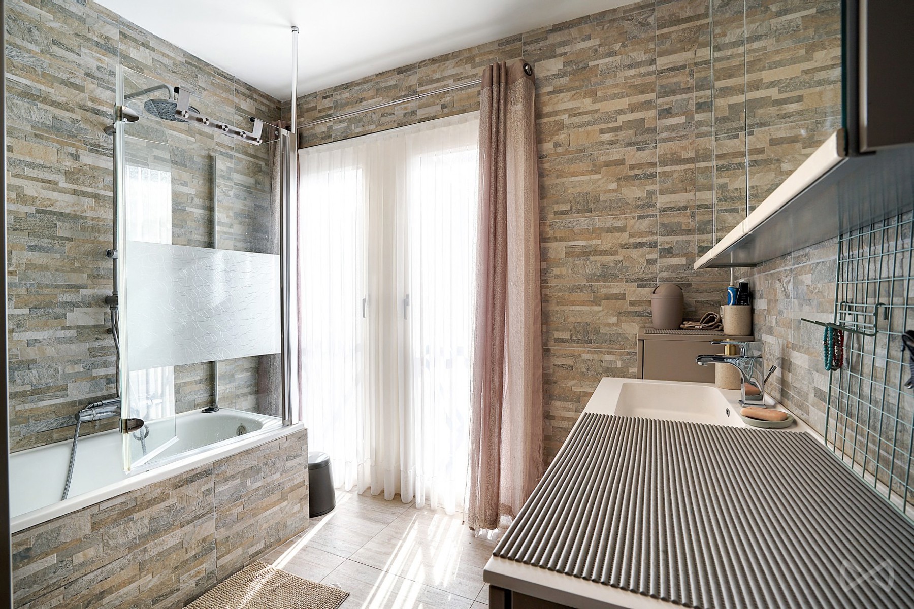 Apartment for rent in Mons with 2 bedrooms - photo 5